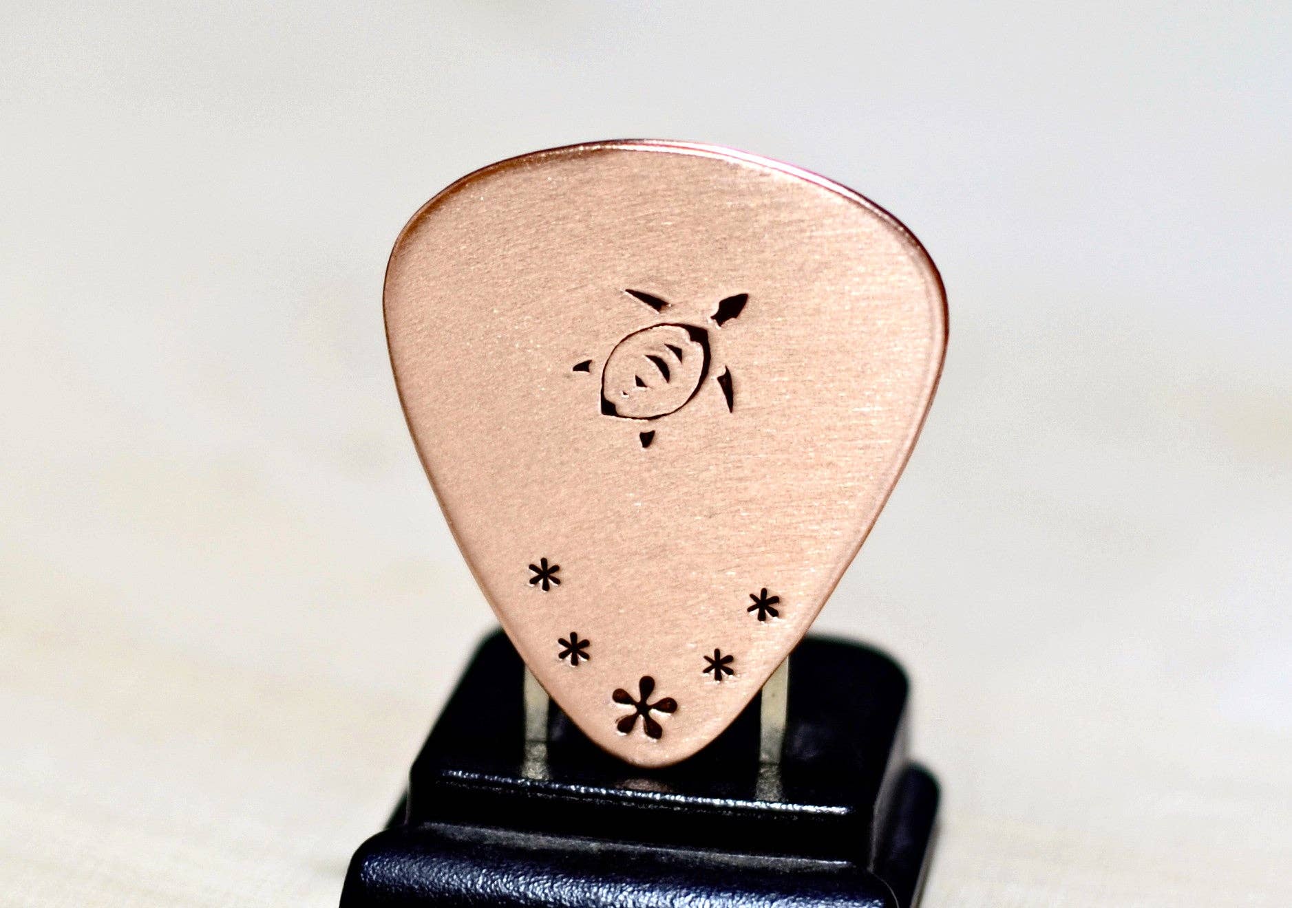 NiciArt LLC - Wholesale Musical Instrument - Copper guitar pick with sea turtle2