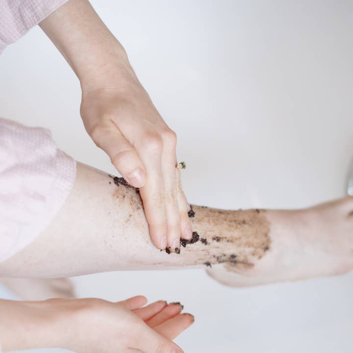 UpCircle Beauty Europe - Wholesale Hand & Body Lotion - Hand + Body Lotion with Bergamot + Vitamin E - Bulk Refill4