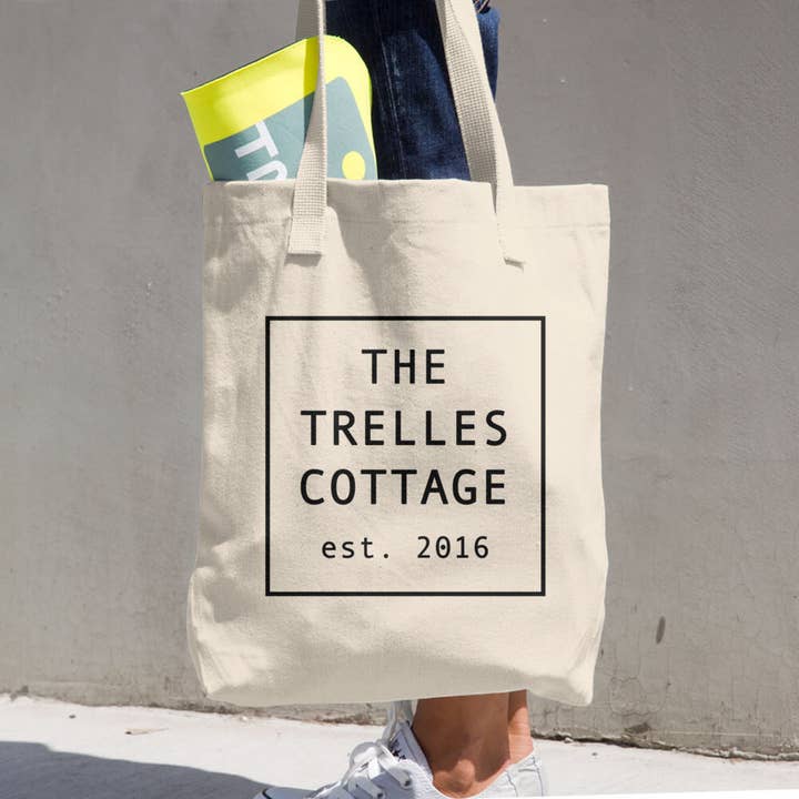 Le cabas classique Trelles Cottage pour la vente par The Trelles Cottage