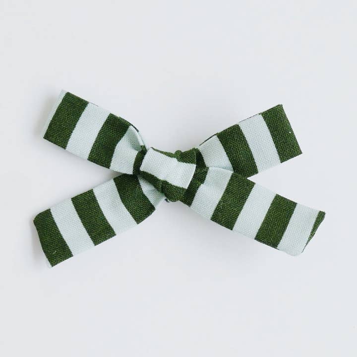 Irish Stripe - Nœud d'écolière en coton pour la vente par Hadley Girl