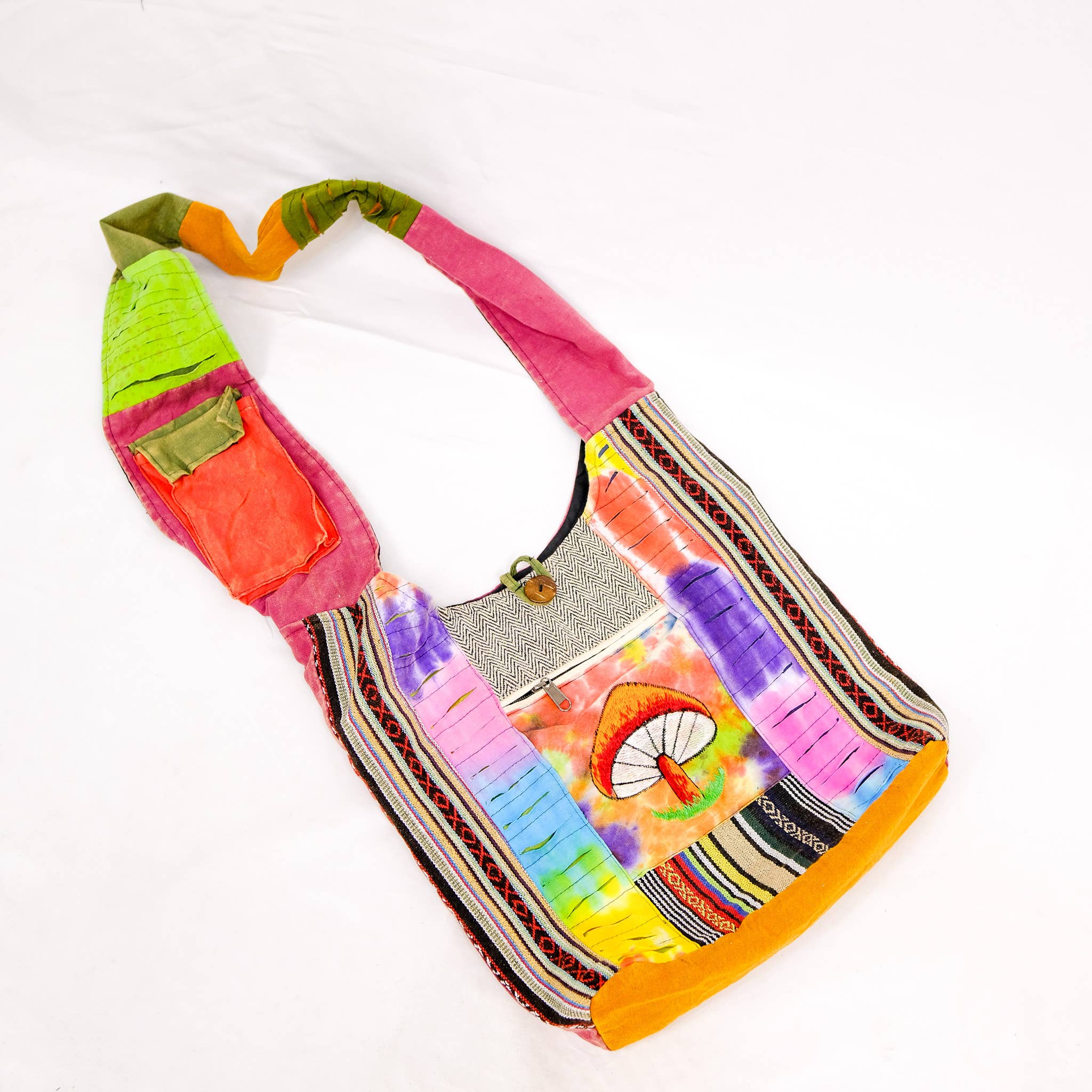 Karma Nepal Crafts - Wholesale Messenger Bag - Women's - Patchwork Mushroom Design Messenger Bag9