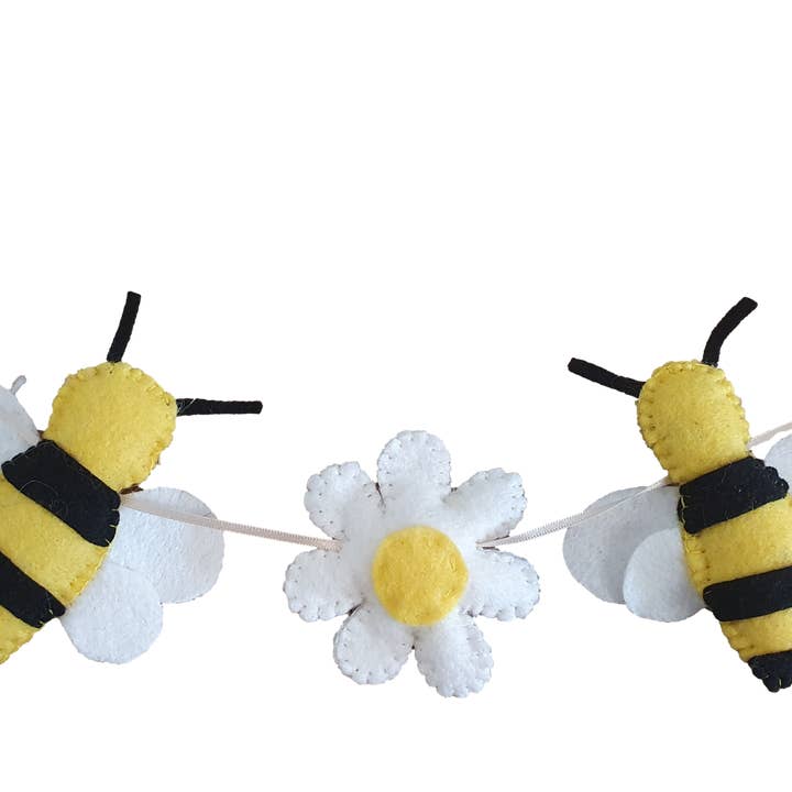 Crafty You Crafty Me - Wholesale Craft Sewing Kit - Bee Felt Garland Craft Sewing Kit - Made in the UK3