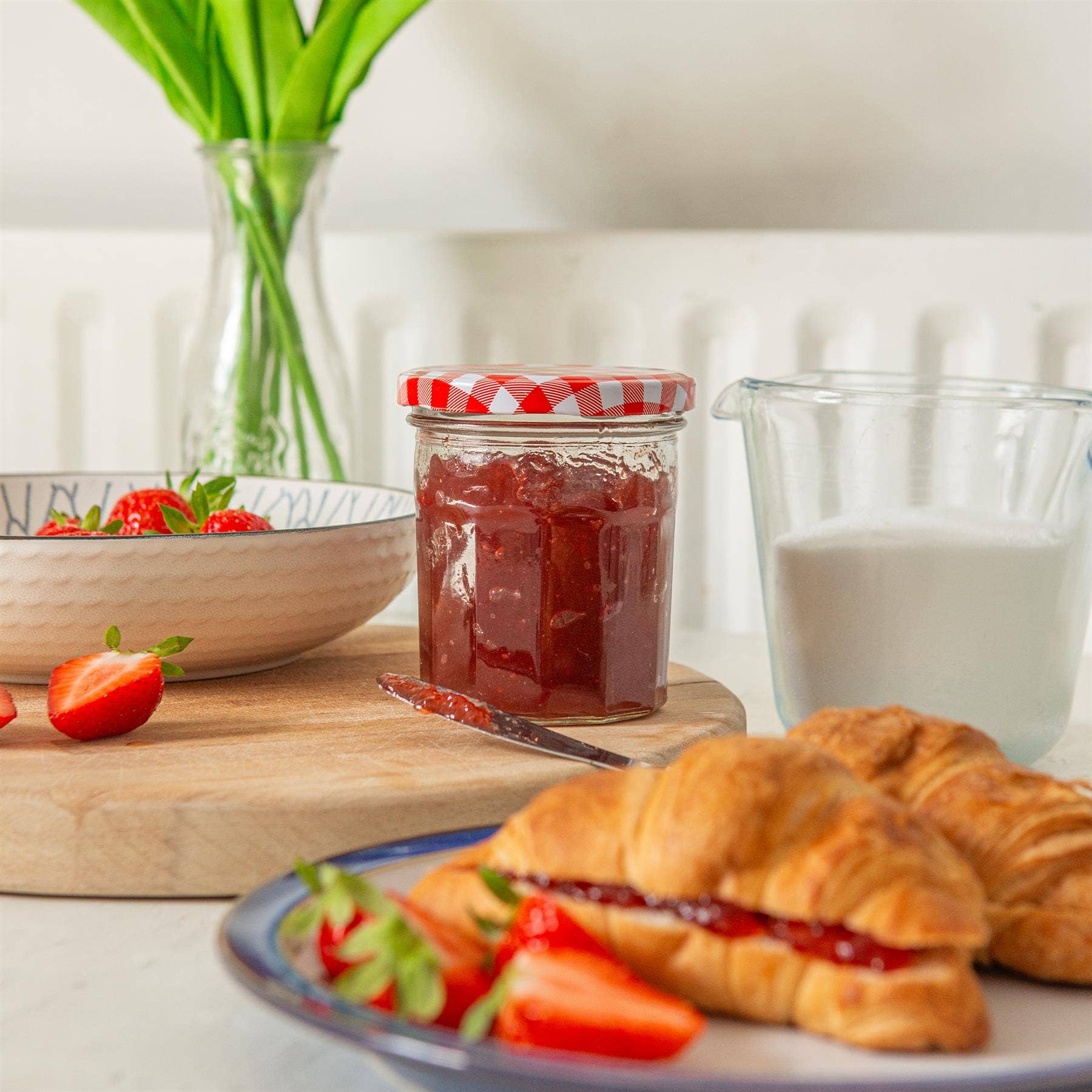 Rinkit Pty Ltd - Wholesale Jar - 310ml Glass Jam Jar with Lid - By Argon Tableware17