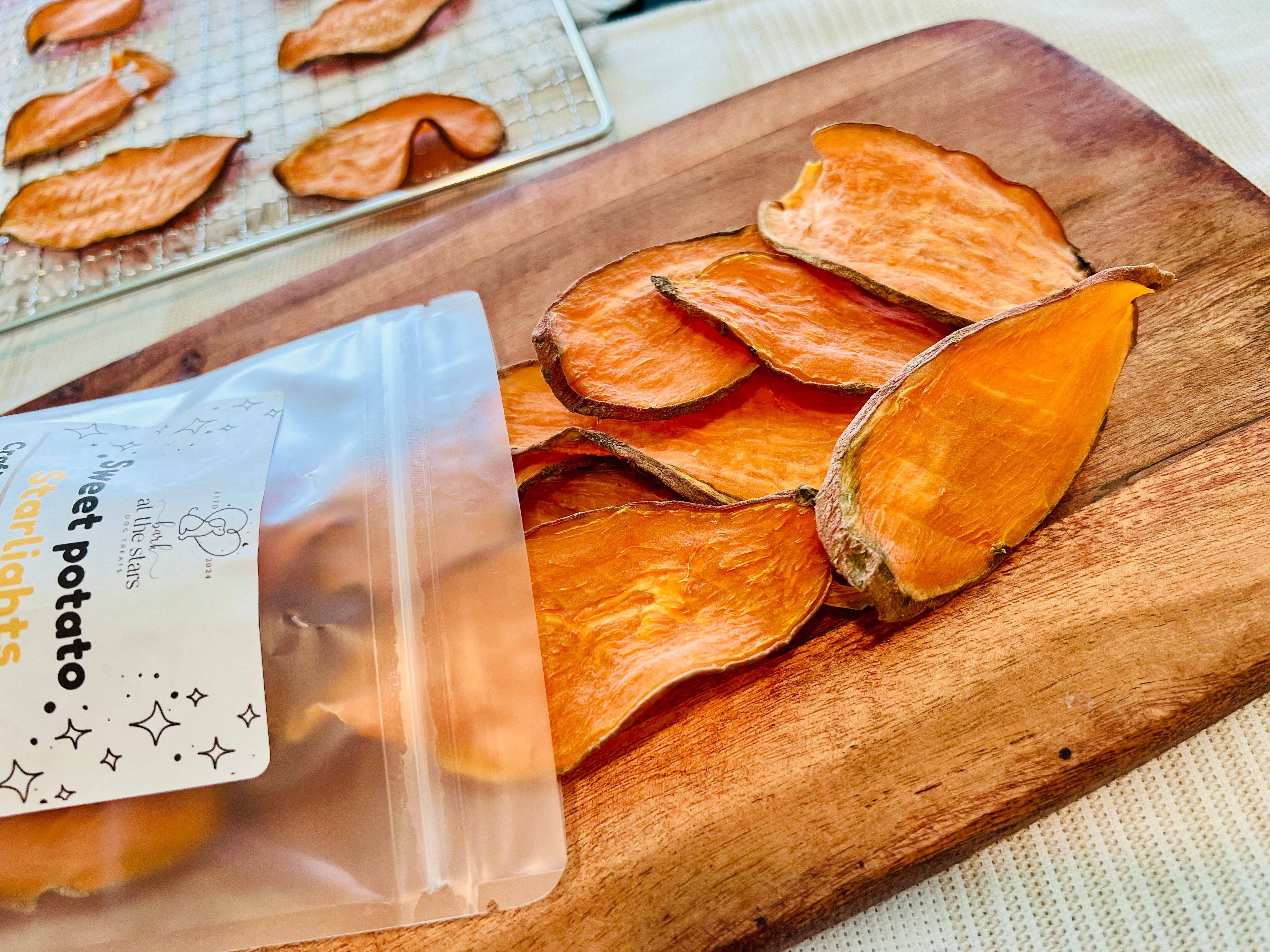 Bark at the stars – wholesale Godis - Hund – Sötpotatis starlights | Sötpotatis tuggar hundgodis | 100% sötpotatis uttorkad1