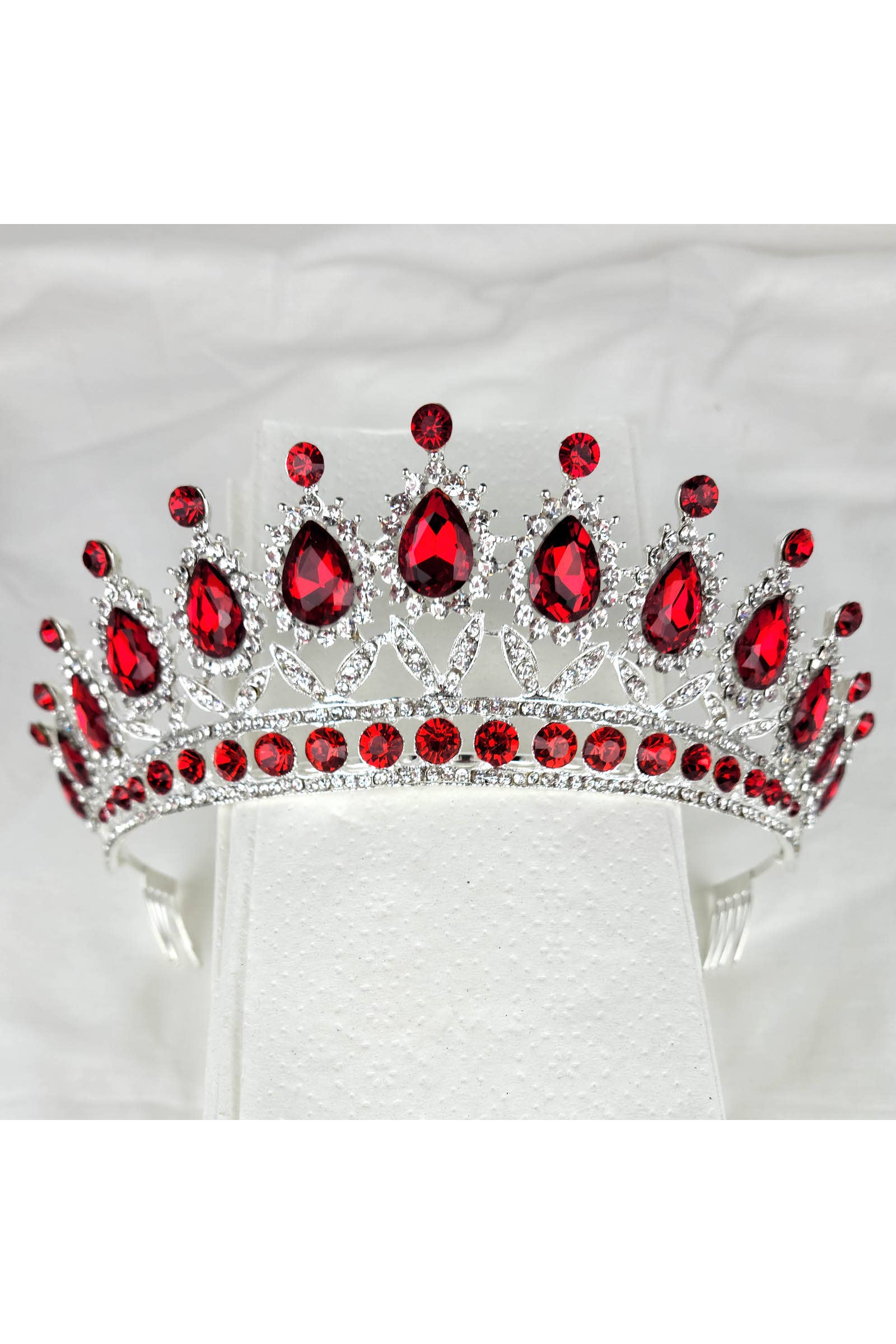 Chicas - Wholesale Tiara - Women's - One Size Fits All Metal Tiara With Jewel Rhinestones HT879-1