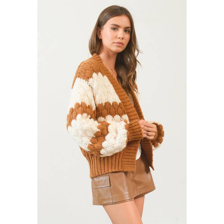 HYFVE - Wholesale Cardigan - Women's - HF25A267-Scallop Striped Open-Front Cardigan