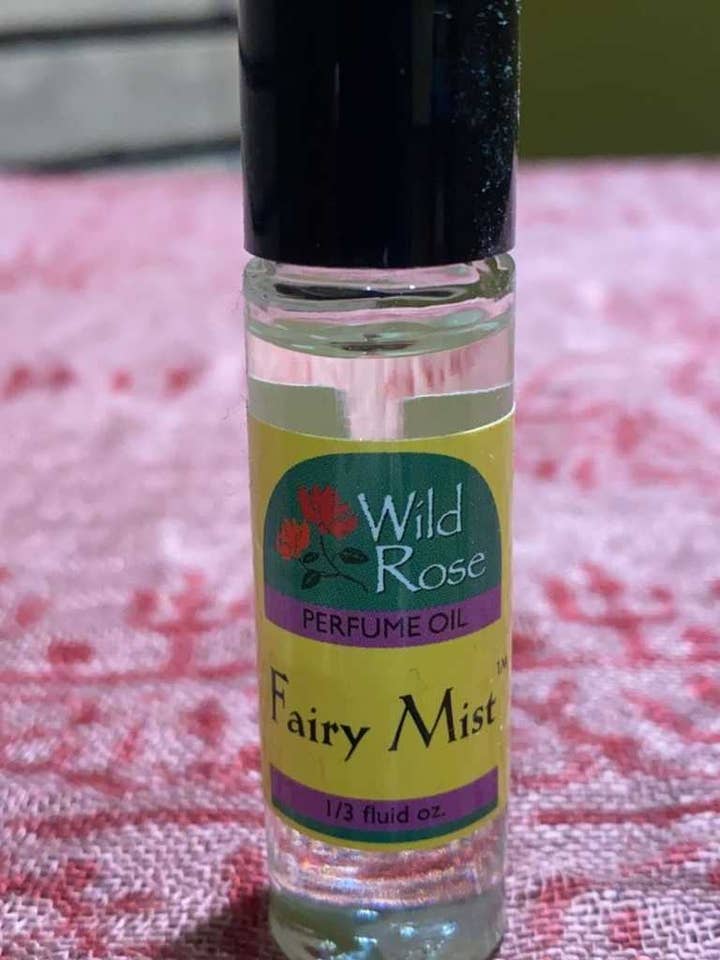 Huile pour le corps Roll-On Fairy Mist pour la vente par Katmandu Trading Co.