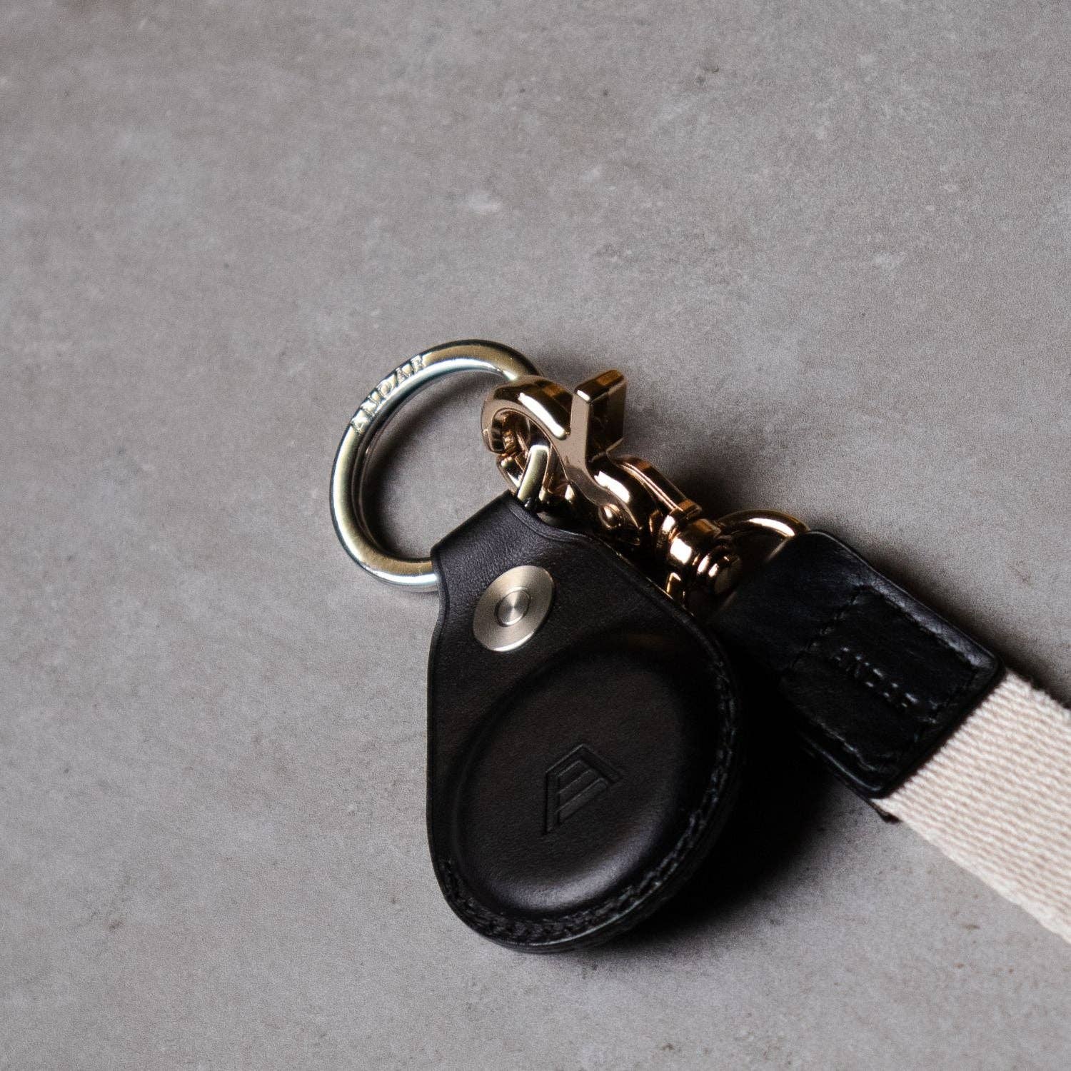 Andar - Wholesale Keychain - Unisex - The AirTag Holder29