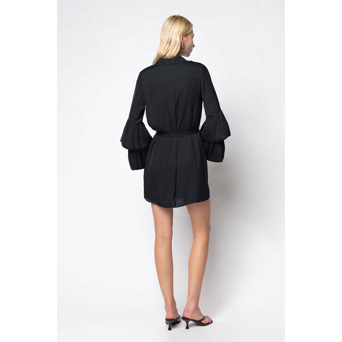 Naked Zebra - Venta al por mayor Vestido - Mujer - Minivestido camisero con mangas acampanadas4