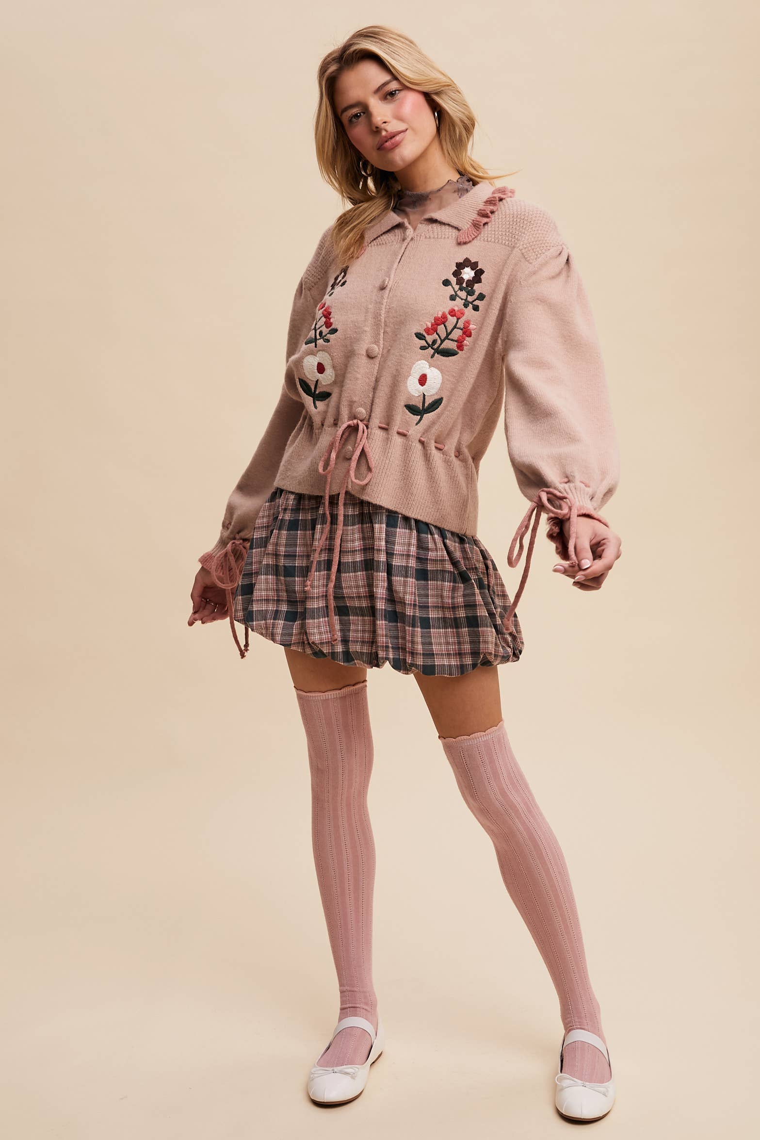 Listicle - Wholesale Cardigan - Women's - Floral Embroidered Knit Cardigan Sweater8