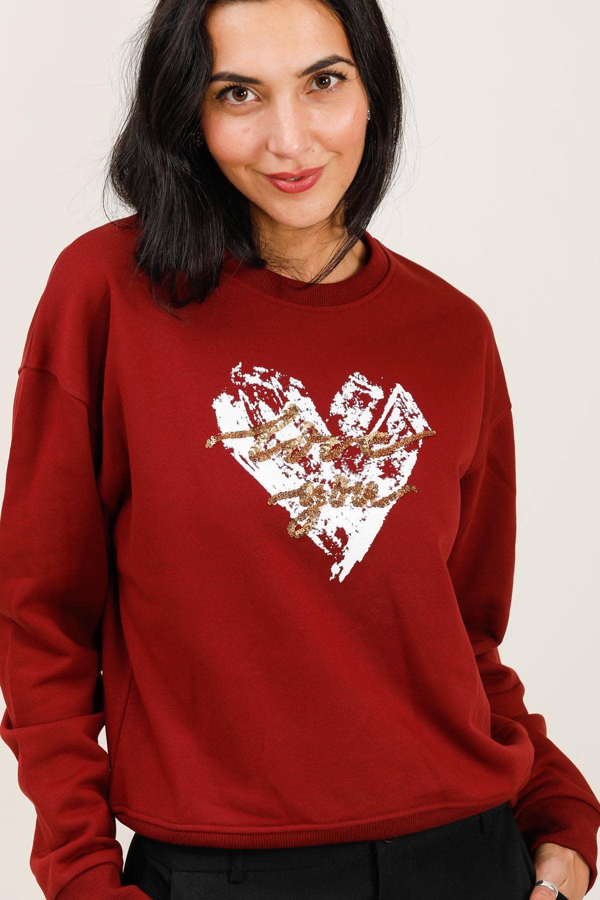 Attrait Paris – wholesale Graphic sweatshirt – Women’s – Crew neck sweatshirt, heart3