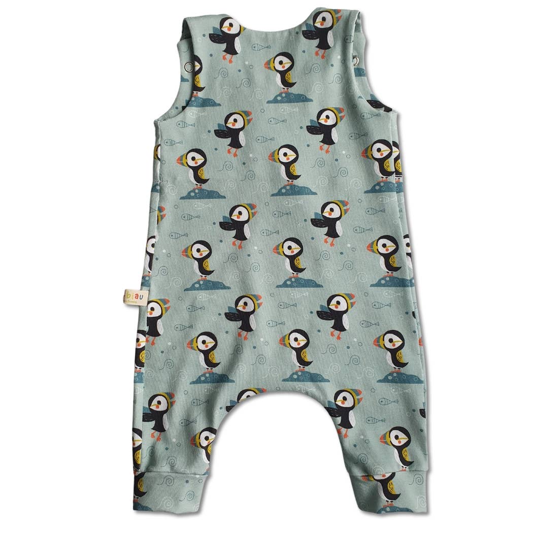 biau-biau Ireland – wholesale Byxdress - Baby – biau-biau Ireland Ekologisk babyromper i trikå med lunnefågelmotiv1