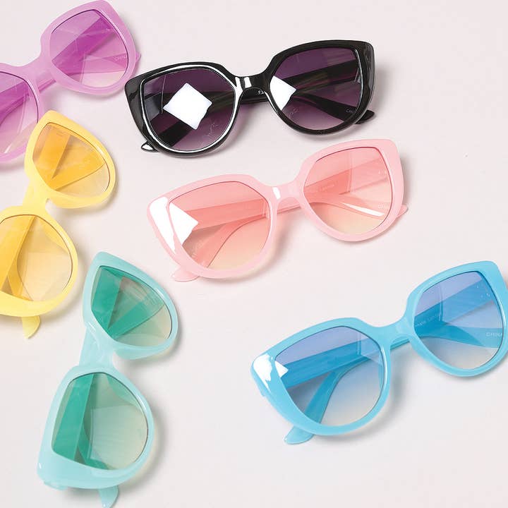 ASSORTED COLORS Kid's Colorful Cat Eye Fashion Sunglasses for wholesale on Faire