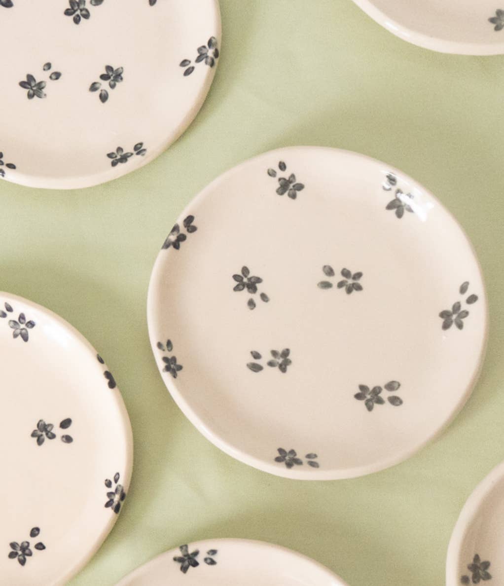 Erika Christine Ceramics - Wholesale Jewelry Dish - Black Forget Me Not Catchall Plate3