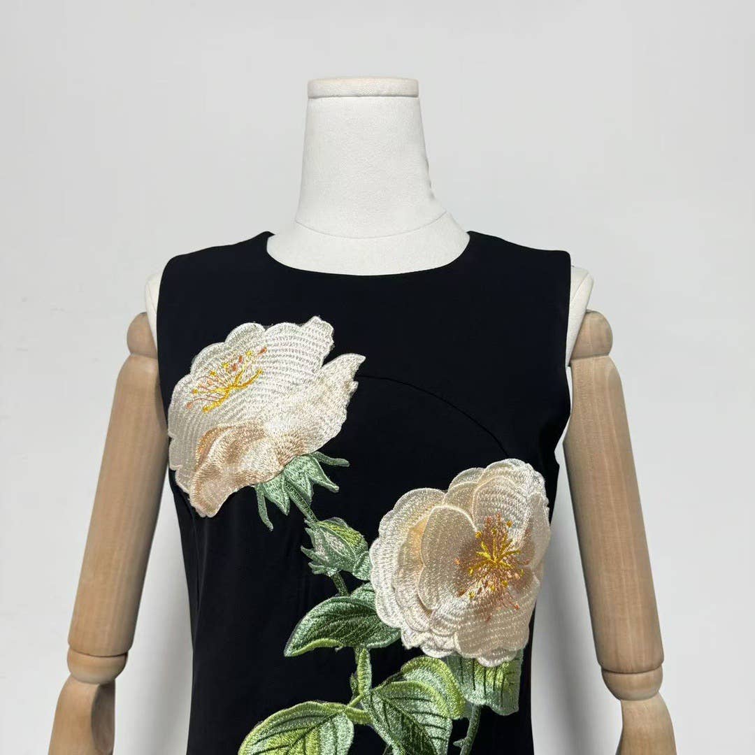 Productseeker - Wholesale Dress - Women's - DR750Y Sleeveless 3D Floral Embroidered Elegant Long Dress2