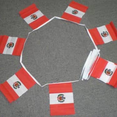 6m 20 flagga Peru State Bunting för wholesale av Worldwide Flags Ltd