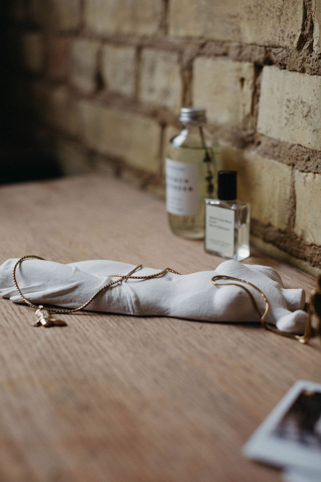 dellsculpture - Wholesale Sculpture - FEMALE FRAGMENT - white2