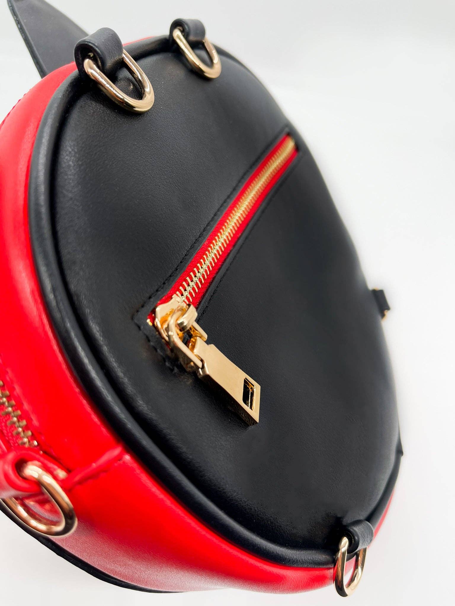 Yoshi Yoshitani LLC - Wholesale Backpack - Unisex - Kitsune Convertible Bag : Black8