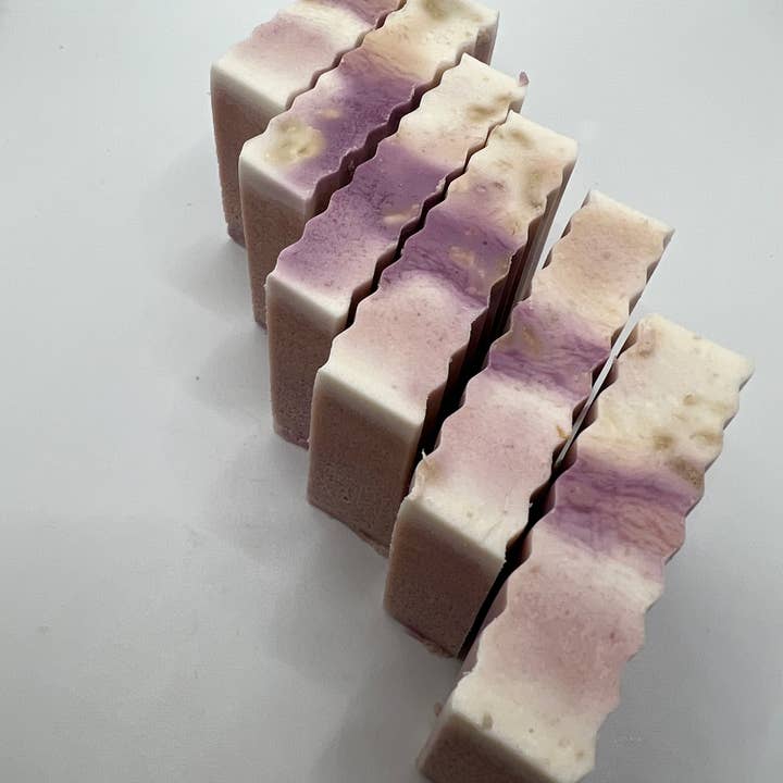 heiDIYhandmade - Wholesale Bar Soap - Sweet Plum & Vanilla Bar Soap + Hyaluronic Acid