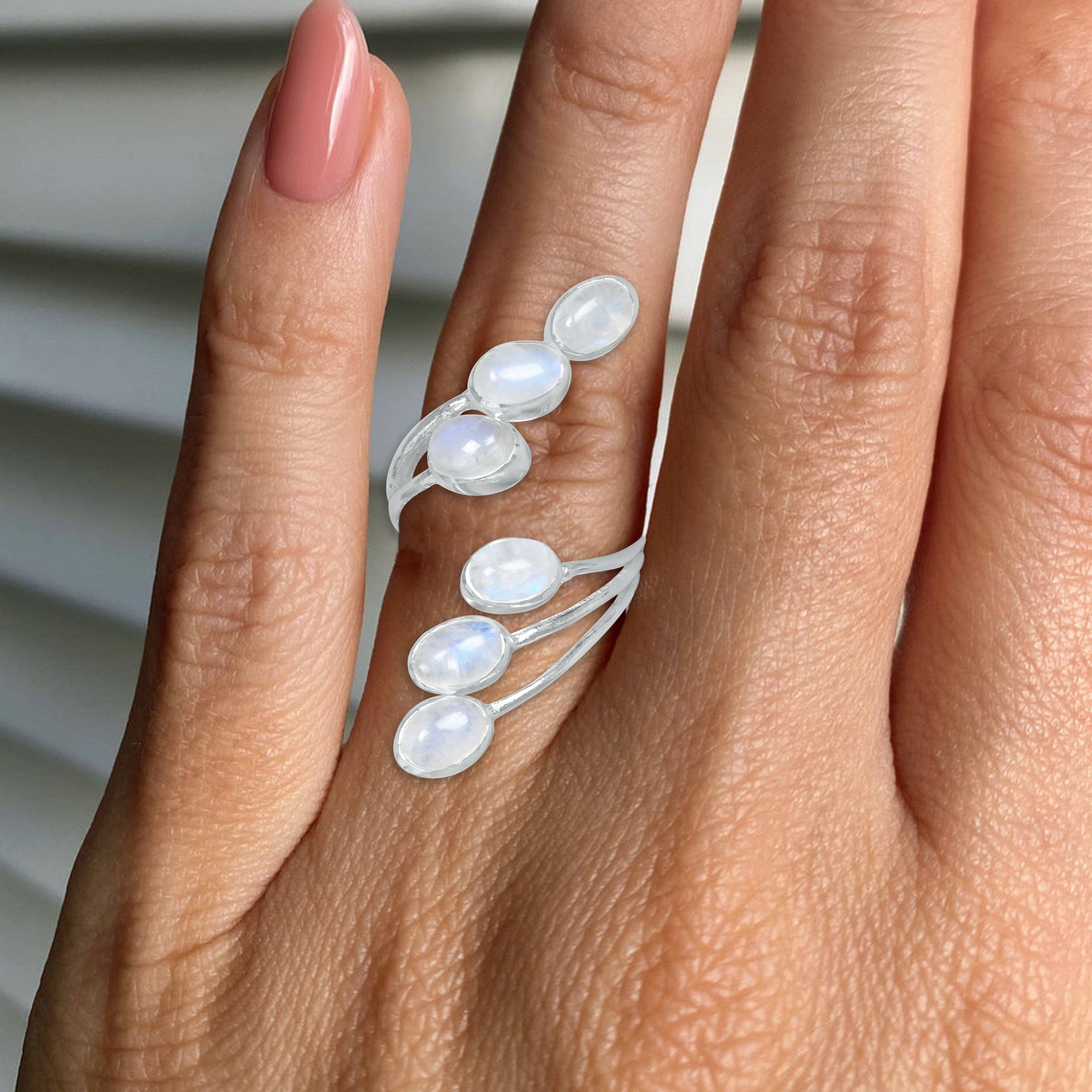 Handmade Jewels - Vente Bague de cocktail/de cérémonie - Bague enroulée en opale éthiopienne à six pierres – Design de déclaration en argent sterling 925 fait main | Fabriqué sur commande1