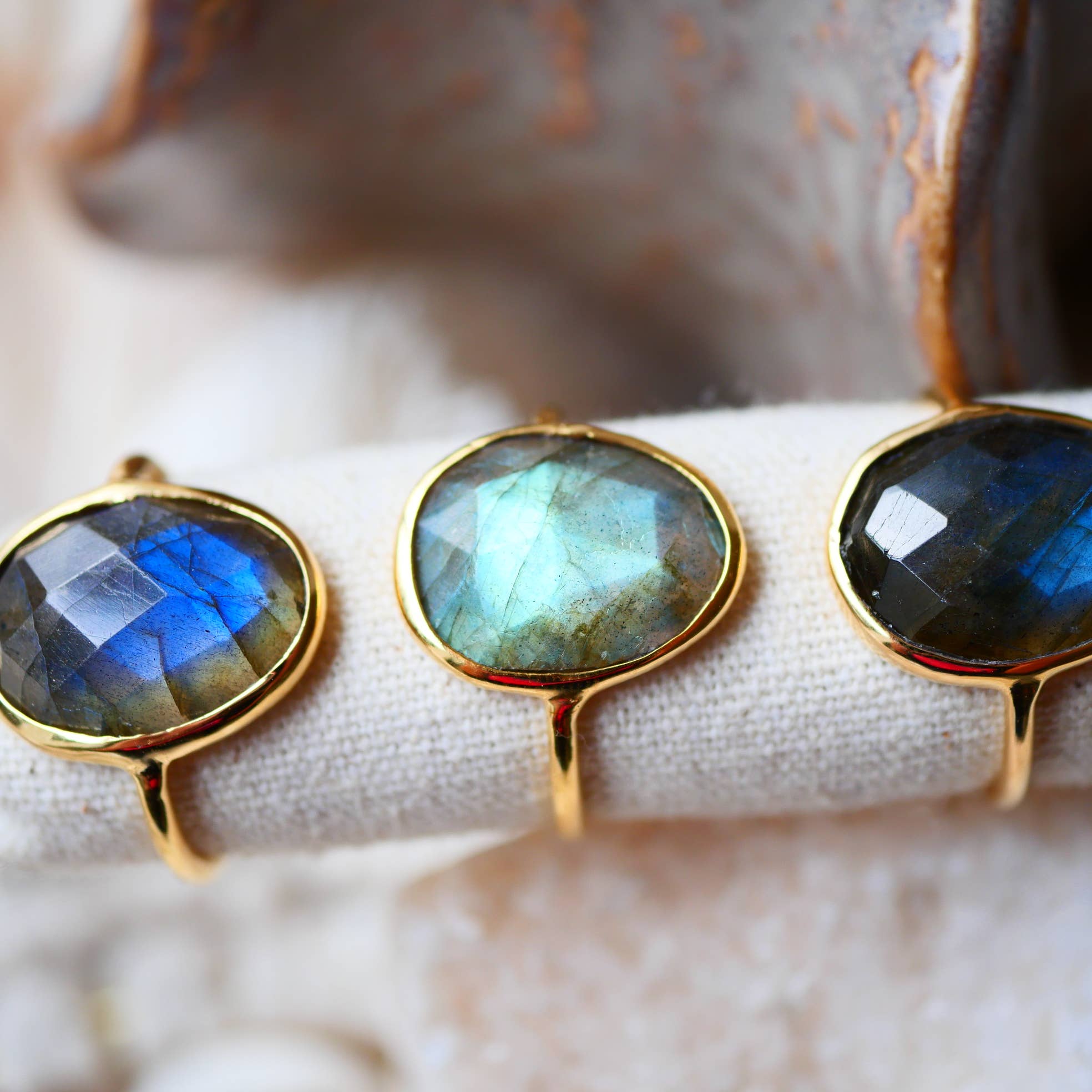 GINANDGER – Großhandel Mehrsteinige Ringe – MUKTI Ring - Labradorit - Schutz und Intuition8