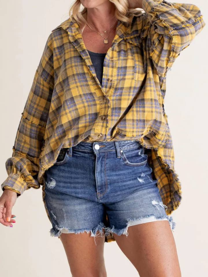 Rosa Clothing - Wholesale Shirt - Women's - Oversize Button Down Raw Edge Plaid Shirt 8 Colors3