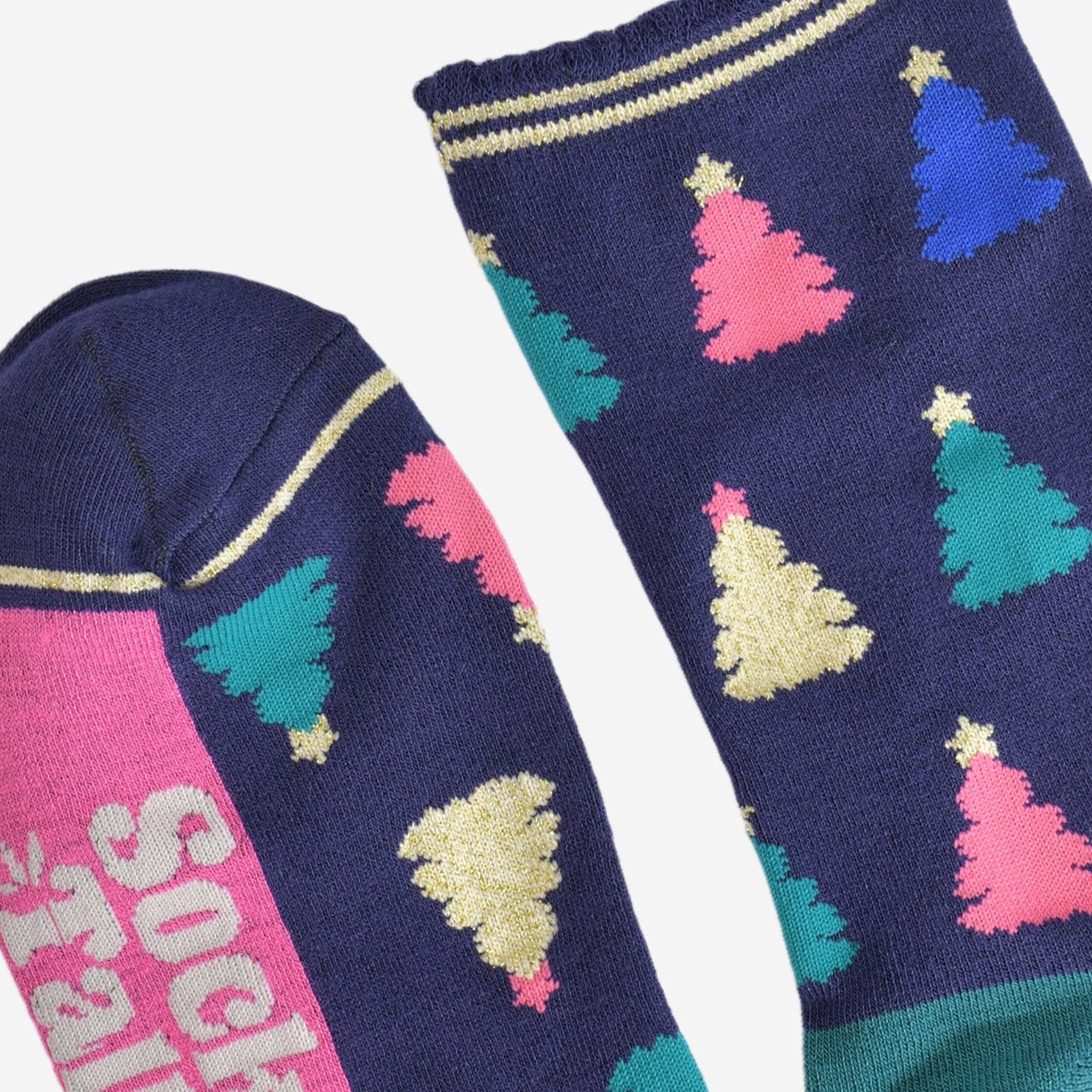 Sock Talk – Großhandel Socken – Damen – Bambussocken für Damen, Marineblau/Rosa, Weihnachtsbaum3