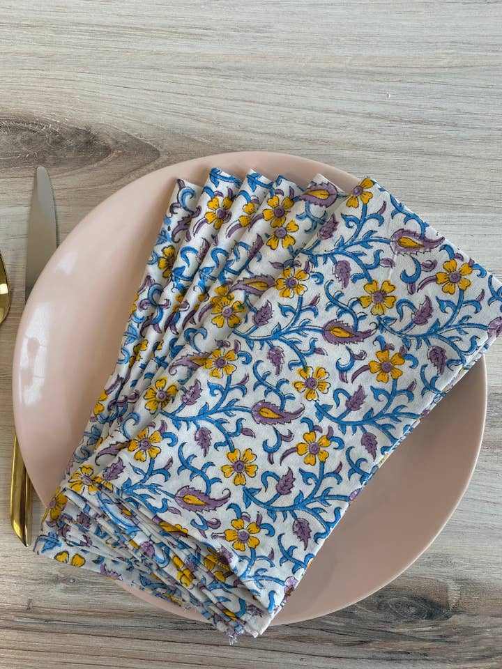 Serviettes Blooming Delight pour la vente par Marigold Bazaar