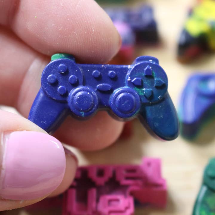 Color Me Crayzies™ - Wholesale Crayons - Kids & Baby - Game On! Crayzies (12 Count)5