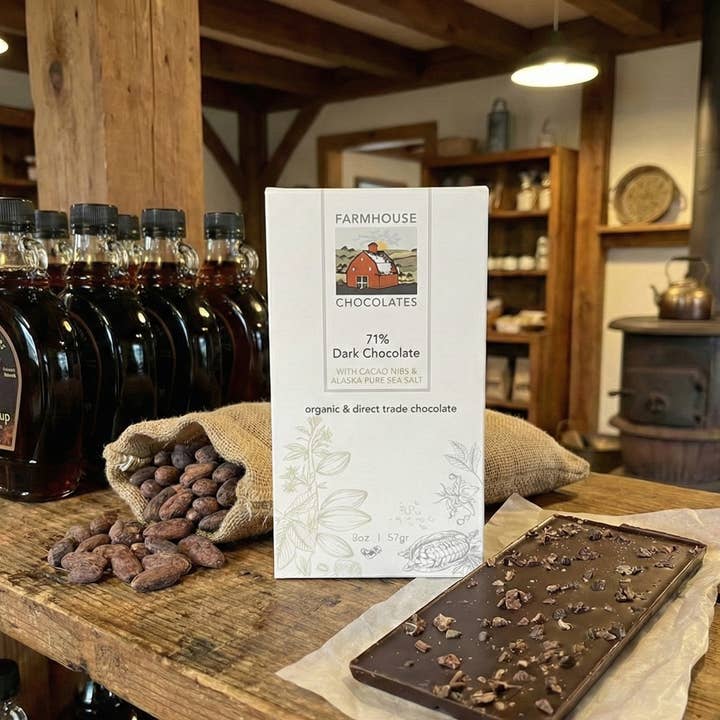 Farmhouse Chocolates - Wholesale Chocolate Bar - 71% Organic Chocolate Bar w/ Cacao Nibs & Alaskan Sea Salt3