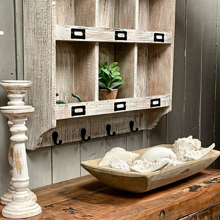 Organiseur mural, finition blanchie à la chaux pour la vente par NACH