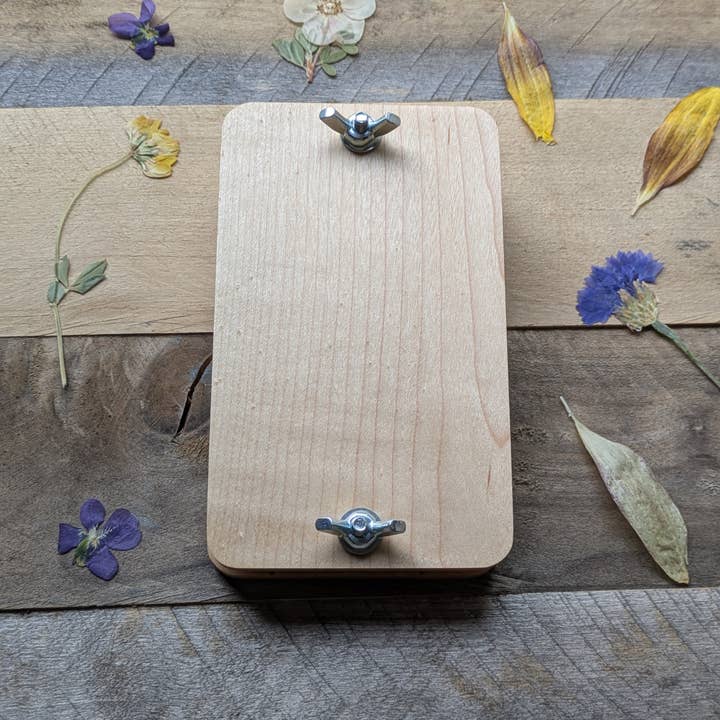 Macon Makes - Wholesale DIY Craft Kit - Pocket Flower Press Made From Genuine Hardwood | 3"x5"7