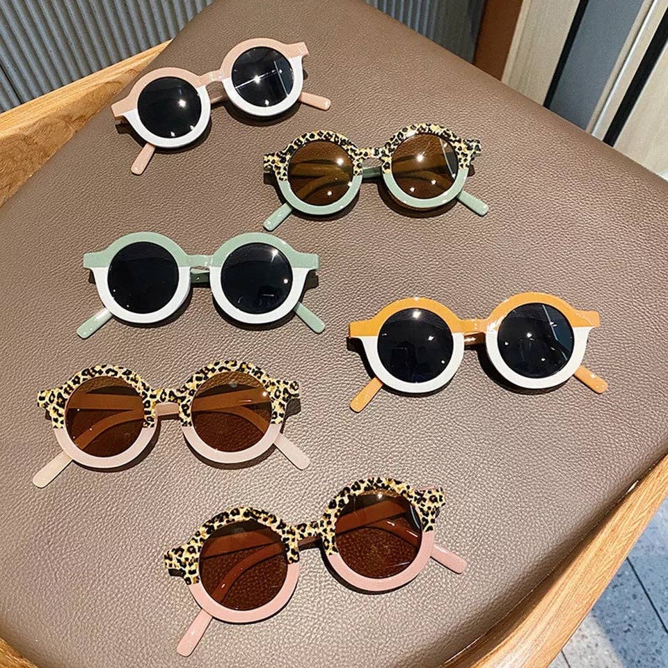 Little Tijn - BohoPanna NL – wholesale Sunglasses – kids – Retro Stripe and Leopard Kids Sunglasses2