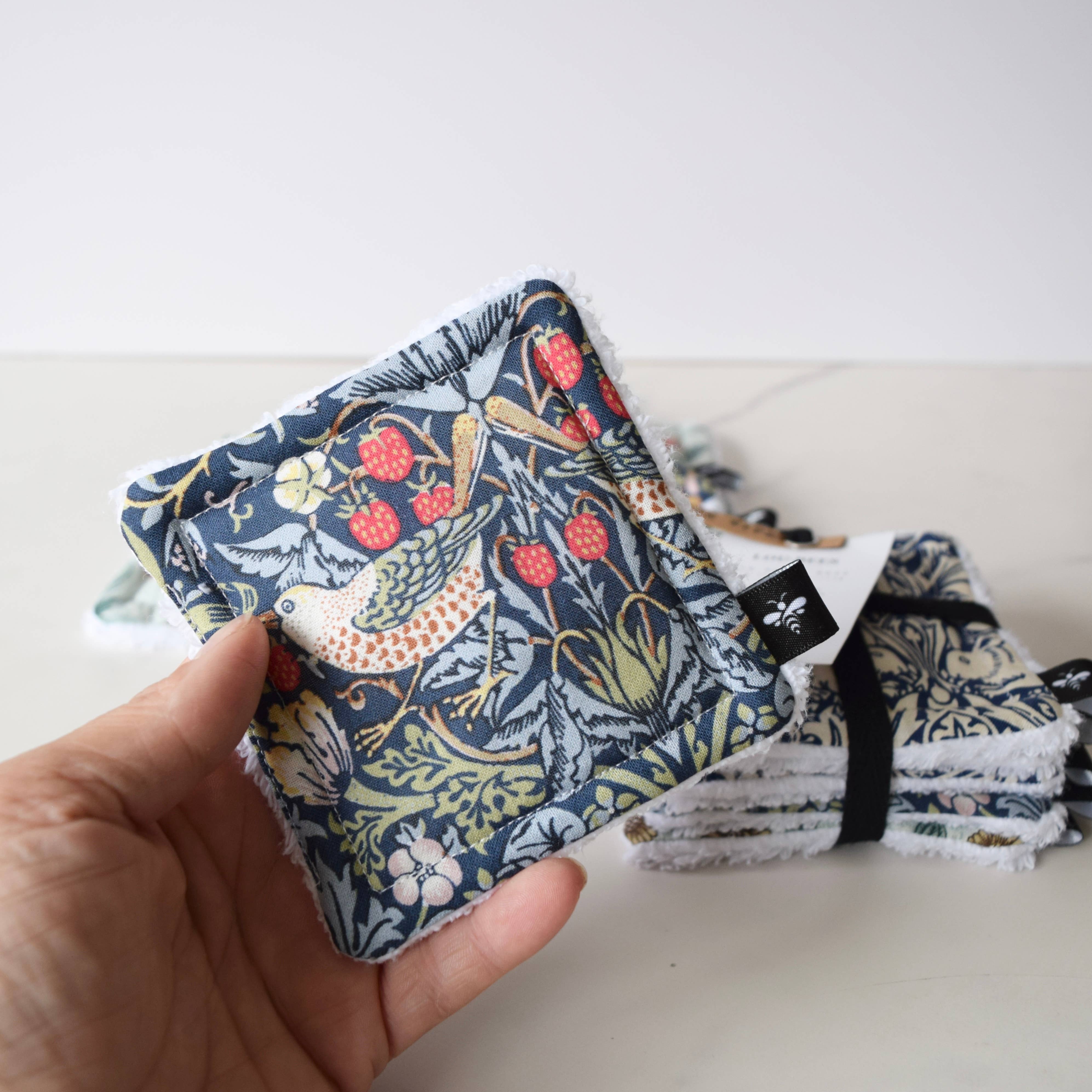 Lou Bees – wholesale Ansikts- och kroppsservetter – Lou-bees The North Edit | Återanvändbara ansiktsservetter, 5-pack4