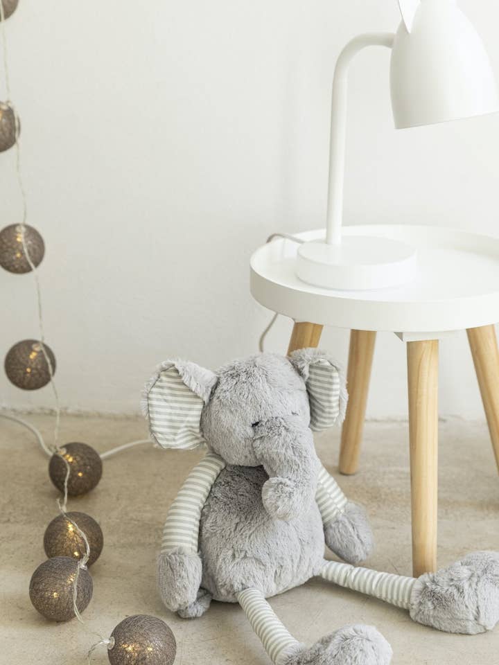 Lampe à oreilles de chat · Déco · pour la vente par Bruna