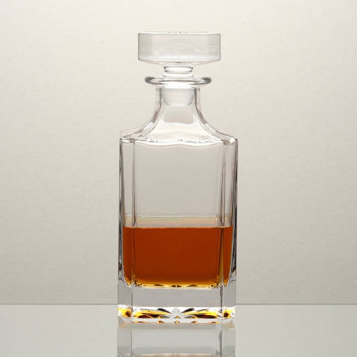 Decanter tradizionale per whisky in cristallo M&B per la vendita all'ingrosso da parte di Malt & Brew