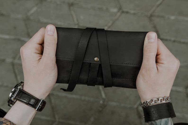 Pikore – wholesale Pouch – men's – Leather Tobacco Roll Case1