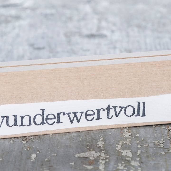 Bilderleiste Lindenholz "wunderwertvoll" für den Großhandel von IOPLA