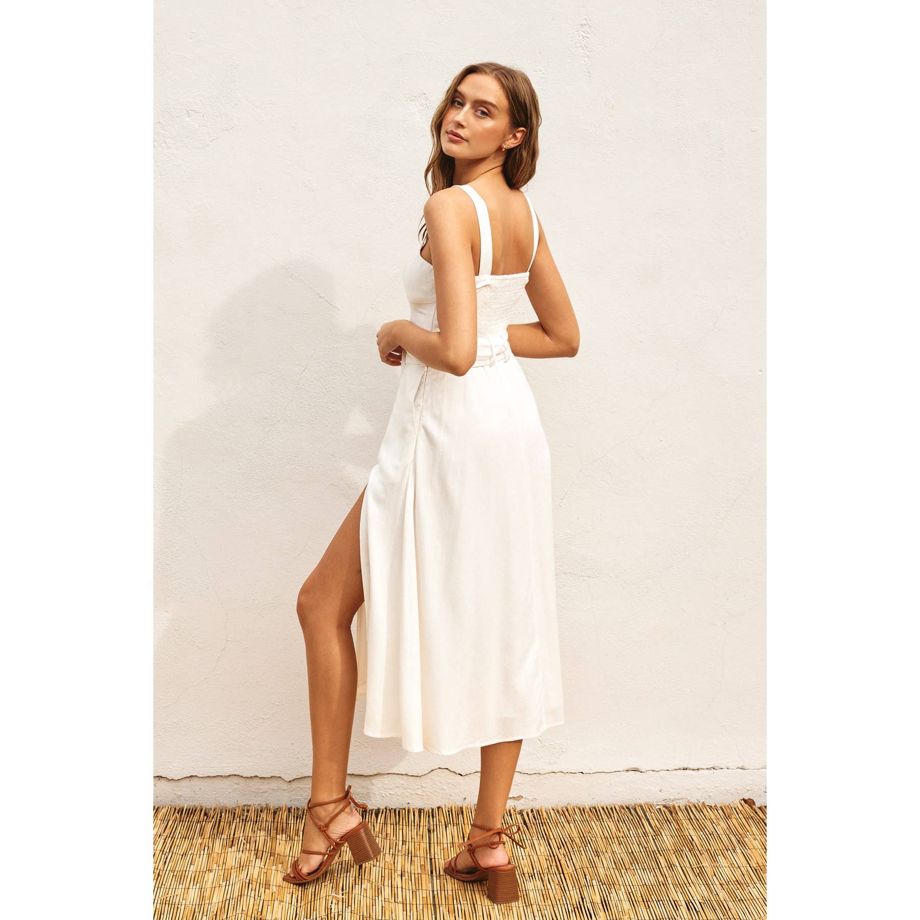 Dress Forum - Vendita all'ingrosso Vestito - Donna - Abito Midi con Fibbia Heaven Sent2