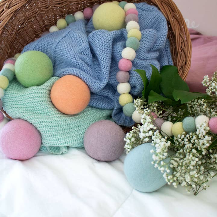 Friendsheep – wholesale Dryer balls – Spring Magic Eco Wool Dryer Balls - Pastel4
