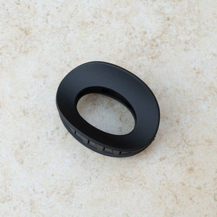Tiepology - Wholesale Hair Clip - Women's - Ellipse Ring Hair Claw Clip
