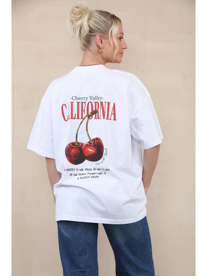 Hvid Kvinders oversize T-shirt 220 GSM med kirsebærprint fra California for engroshandel på Faire