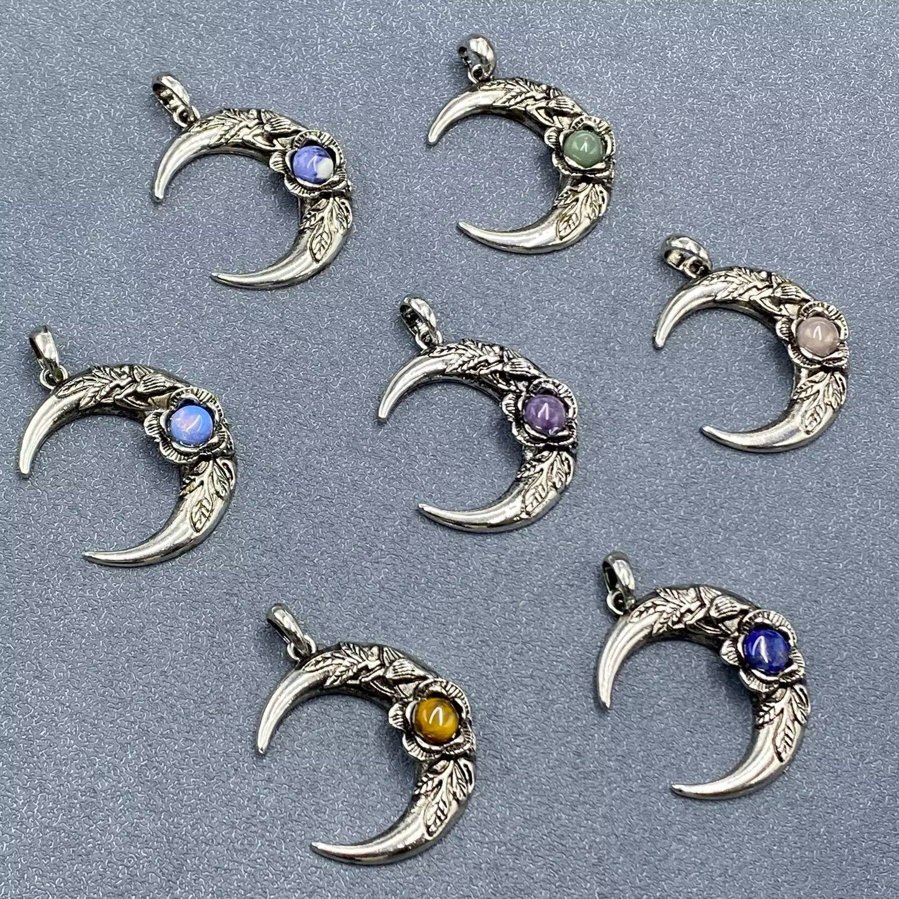 Mio Queena – wholesale Spiritual stone/crystal – Vintage Inlaid Stone Rose Moon Charm Pendant - CS/MS17