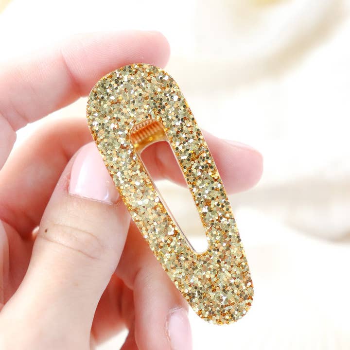 CG Home - Wholesale Barrette - Women's - Large gold glitter triangle hair clip1