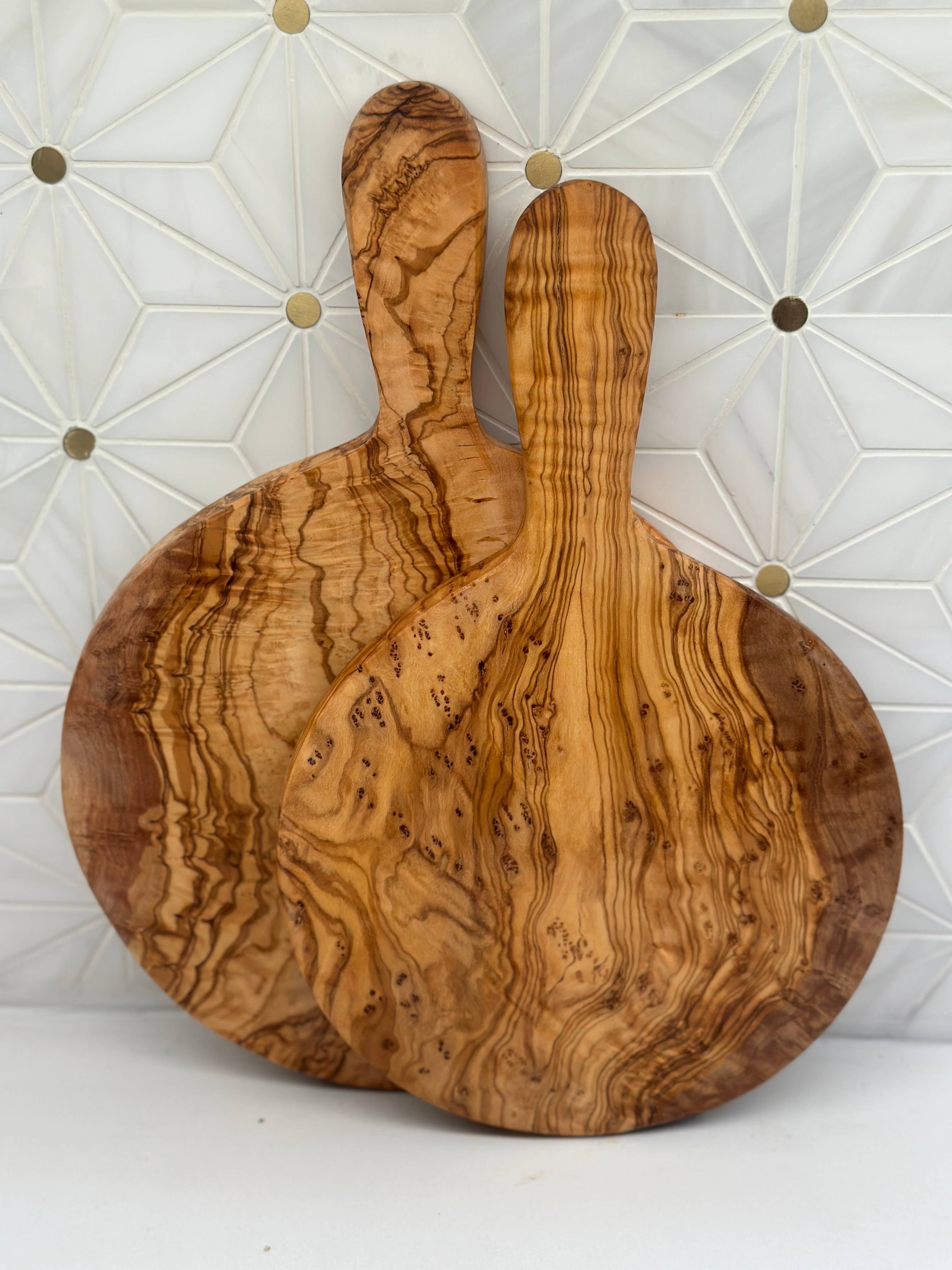 Natural OliveWood - Wholesale Cutting Board - Olive Wood Round Paddle Board0