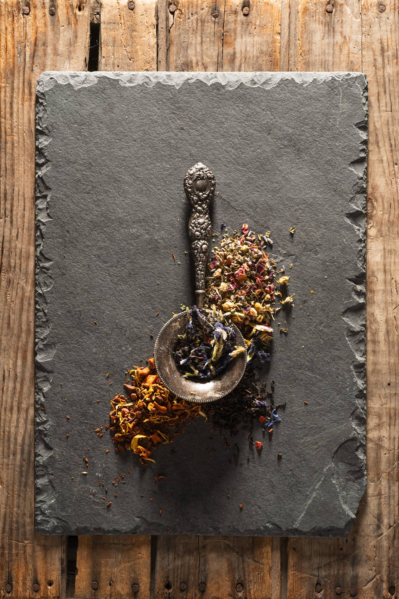 Bee Inspired - Wholesale Loose Tea - Good Night Tea | Loose-Leaf Chamomile & Lavender Tea10