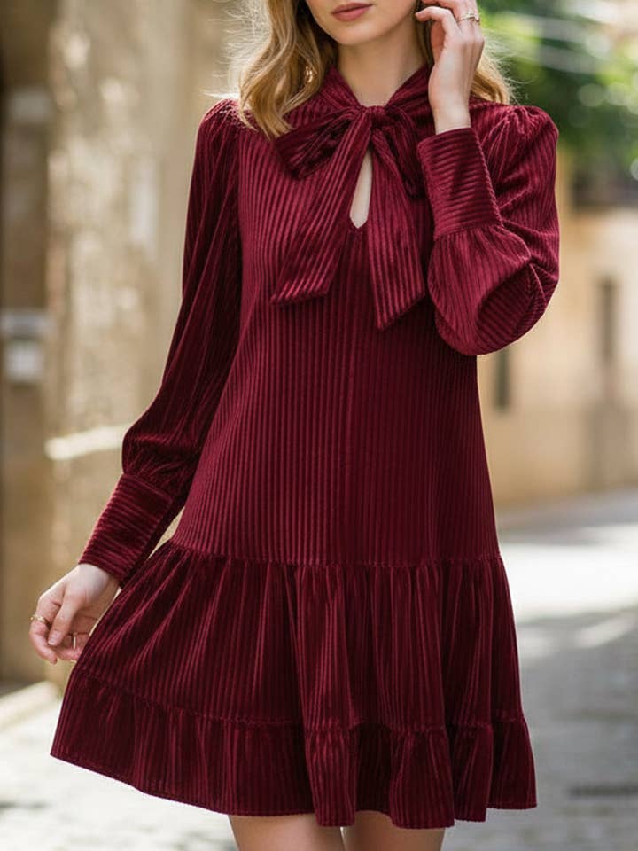 Retro hot sale velvet short dress for wholesale by Lovenne