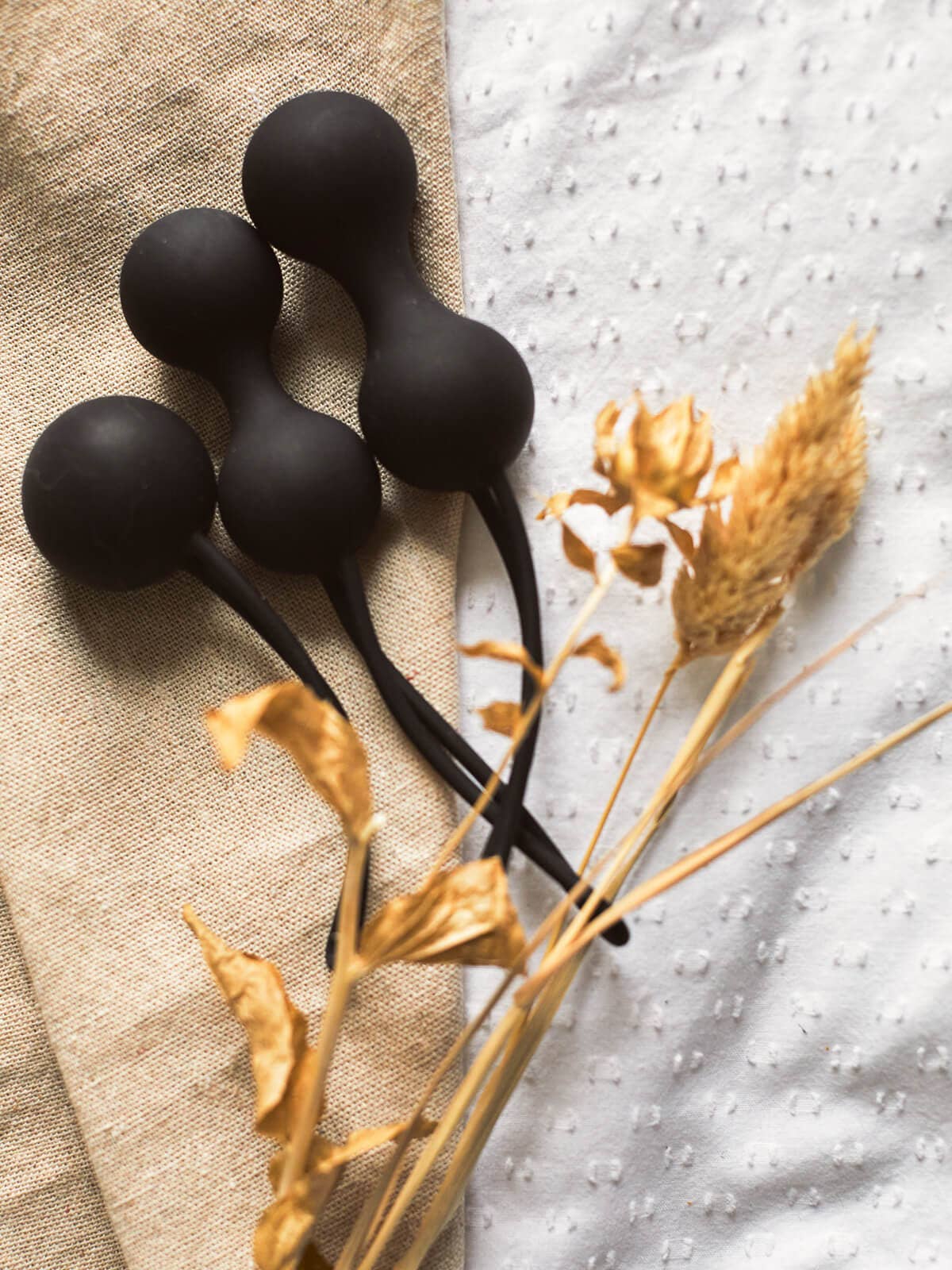 The Natural Love Company – Großhandel Sexspielzeug – Amyris | 3 Gewichtsintensitäten Kegel-Liebeskugeln1