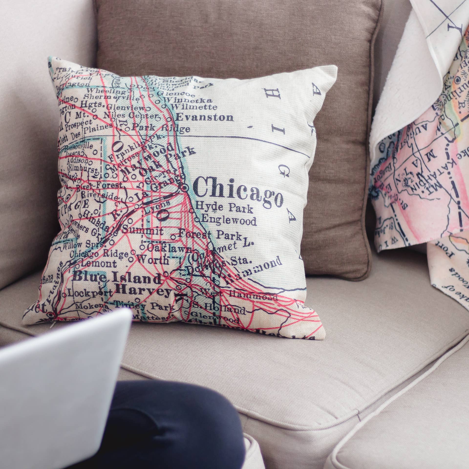 Chicago Map Throw Pillow Faire Com
