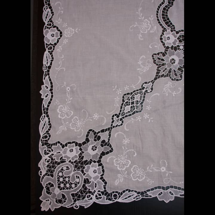Eastern Sunrise Lace And Linens Inc. – wholesale Duk – Point de Venice Needle Lace Sällsynt tyg Bomull Organdy Bord